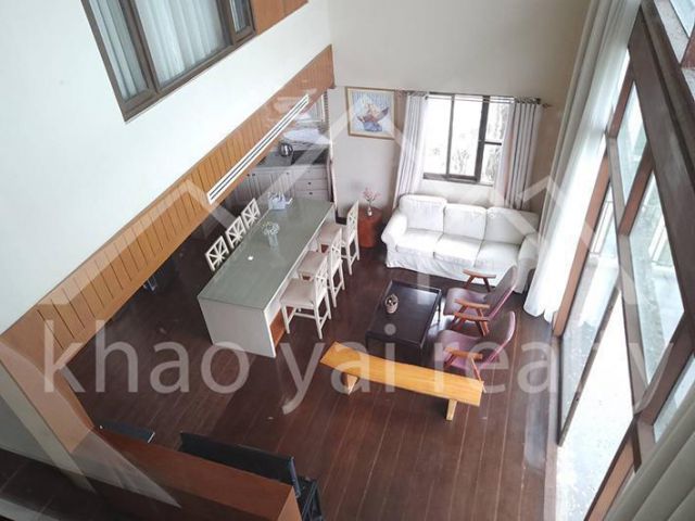 Duplex 2 floors Great view with a huge panoramic windows in Khaoyai-Pakchobg