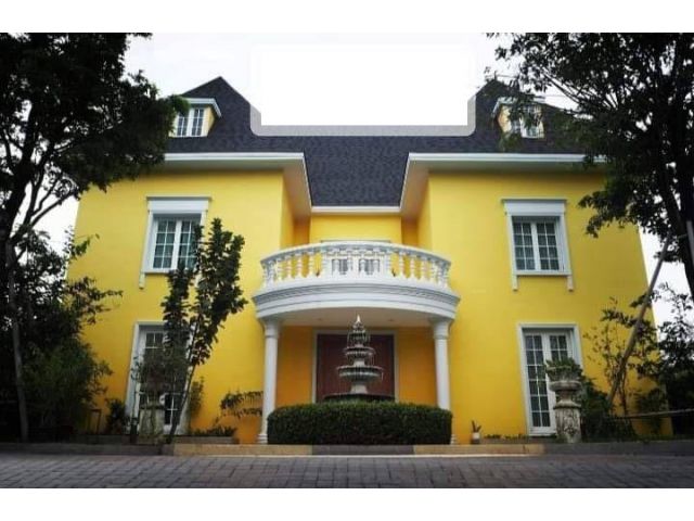 ขายด่วน บ้านเดี่ยว 3 ชั้น 5 ห้องนอน สุขุมวิท Urgent sale 3-story detached house 5 Bedrooms Near Sukhumvit