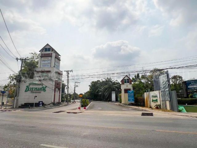 ที่ดิน 102 ตร.วา หมู่บ้าน เนเบอร์โฮม วัชรพล