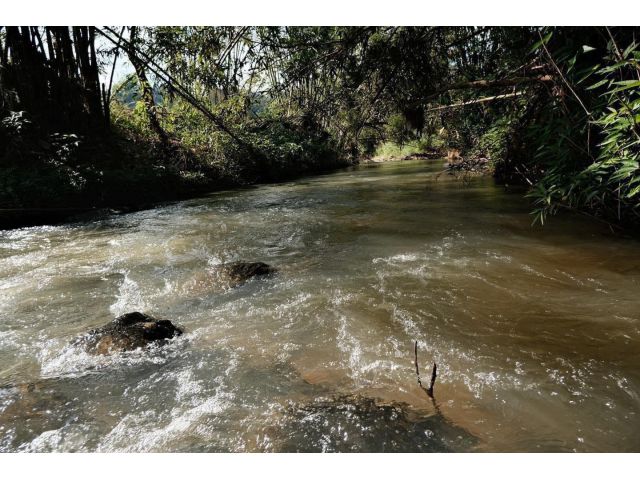 ขายที่ดินบ้านอมลองสะเมิงวิวทุ่งนาติดลำธารน้ำโฉนด