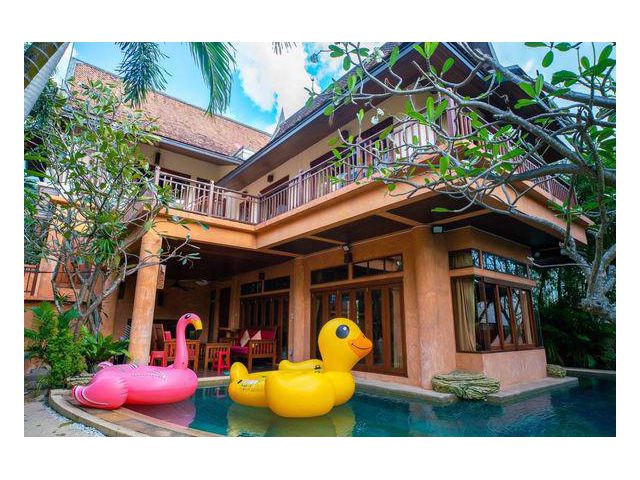 บ้าน poolvilla ดาราวดี สไตล์รีสอร์ท พัทยา ต.นาจอมเทียน เดินลงทะเลได้