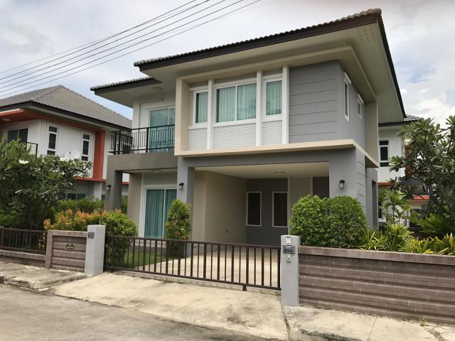 H396-2-story house for sale (Ornsirin Village 5), Yang Noeng, Saraphi, Chiang Mai.