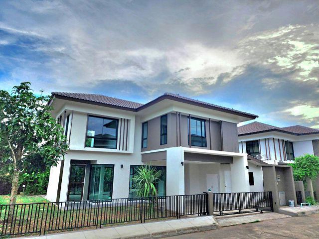 H720-2-story house for sale (Ploenchit Collina Village), San Kamphaeng, San Kamphaeng, Chiang Mai.