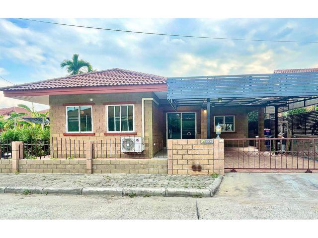 H725-Single story house for sale (Sirin Home Village 3), San Klang, San Kamphaeng, Chiang Mai.