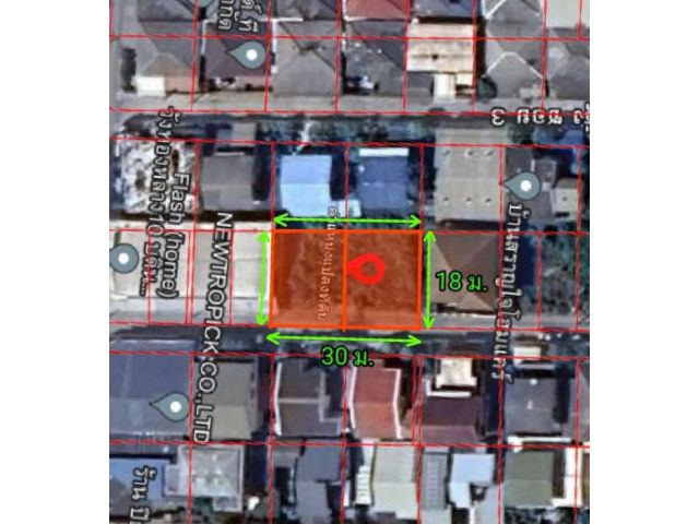 ขายที่ดินเปล่า ลาดพร้าว 62  ขนาด 134 ตร.ว  หน้ากว้าง 30 เมตร ลึก 18 เมตร   เหมาะสร้าง ใกล้รถไฟฟ้าสายสีเหลือง