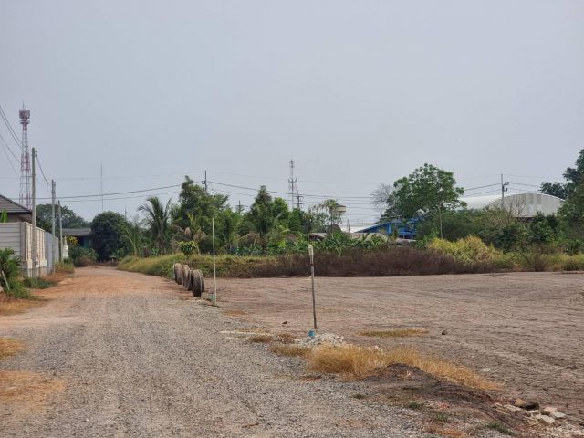 ขายที่ดินบ้านสร้าง 128 ตรว. ถมแล้วมีไฟฟ้า-น้ำปะปาพร้อมเหมาะปลูกบ้าน จ.ปราจีนบุรี