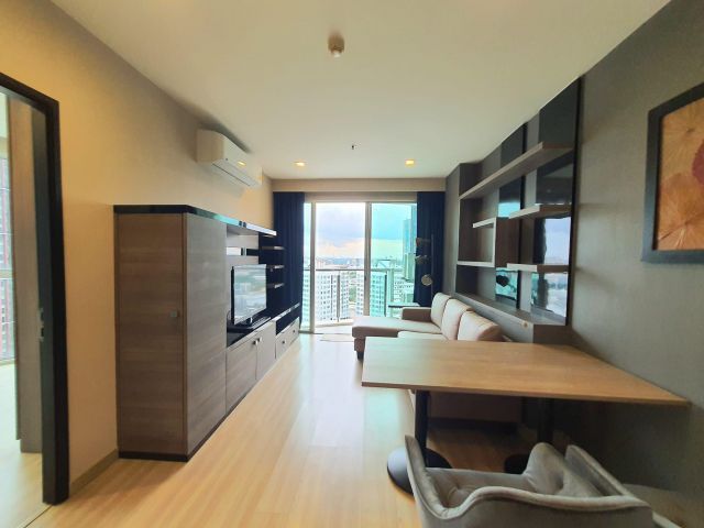 Sky Walk Residence for rent 1 bedroom 1 bathroom 54 sqm rental 35,000 baht/month