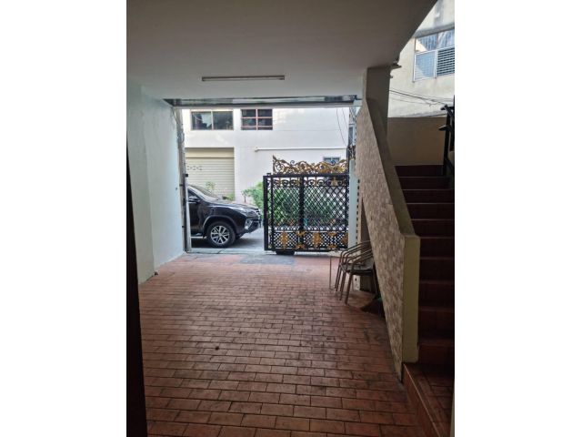 Townhouse for sale  good condition BTS On nut  Pharkhanong zone