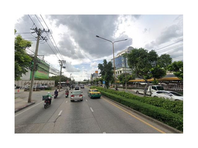 ขายที่ดินเปล่า ราคาถูก โซนนวมินทร์ เป็นชมชนอยู่อาศัย ใกล้แยกโพธิ์แก้ว