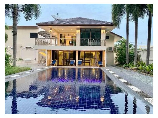 ให้เช่าบ้านเดี่ยว Pool villa บ้านใหม่บ้านพัก 2 หลังในพื้นที่เกือบ 1 ไร่ บริเวณเมืองพัทยา ตำบลห้วยใหญ่ อำเภอบางละมุง ชลบุ